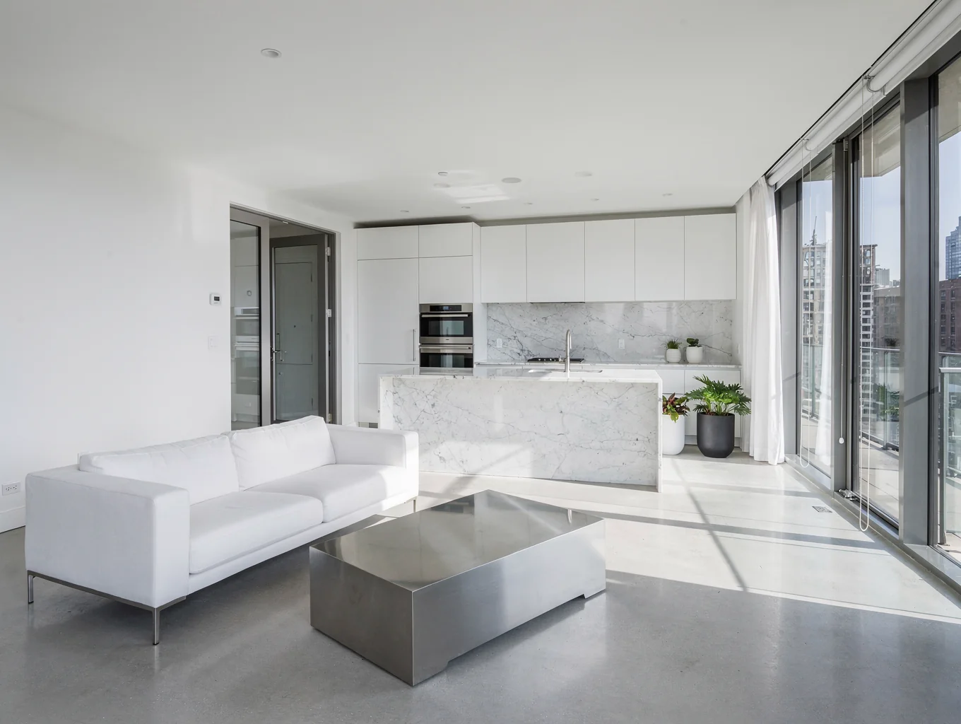 Hochwertige Sanierung und Innenarchitektur von MOLVEX BAU
